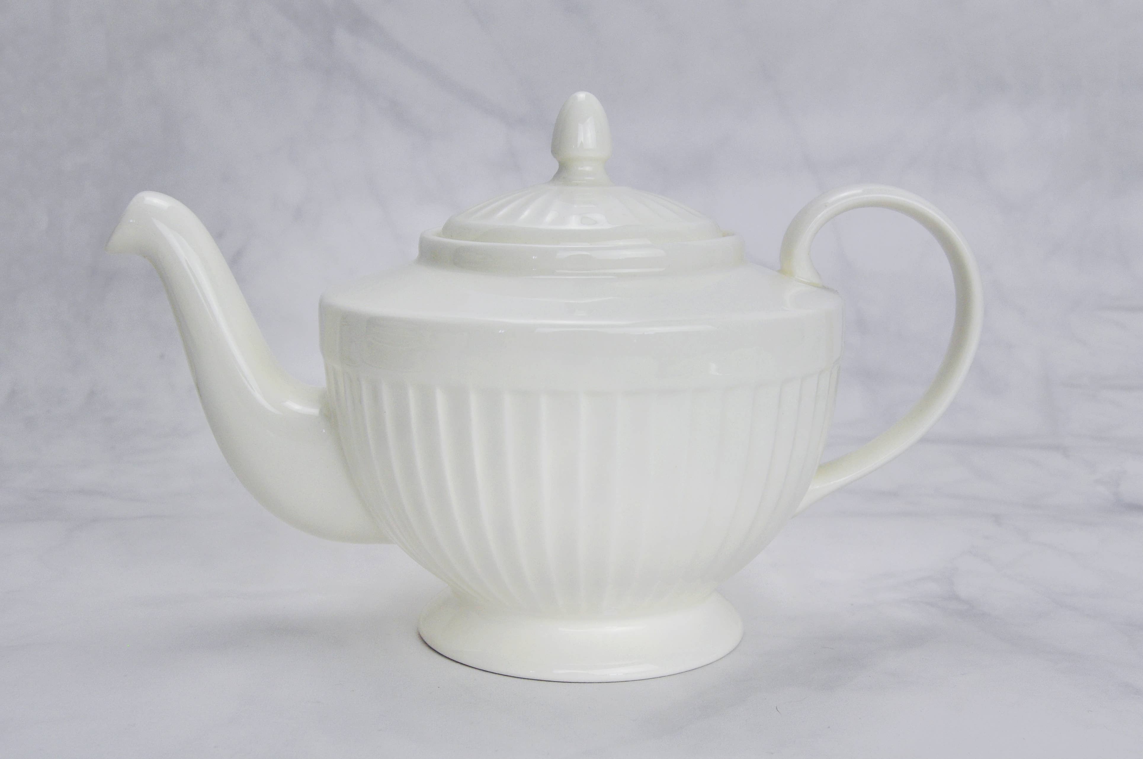 WINDSOR WHITE WINDSOURWHITE TEAPOT 1LITER STONEWARE VINTAGE